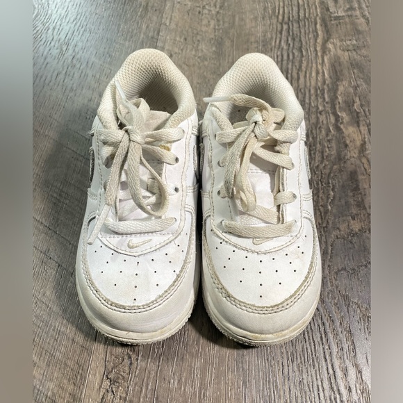 NIKE Air Force 1 Toddler Sneakers - Picture 4 of 5